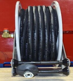 Wall Mountable Hose Reel